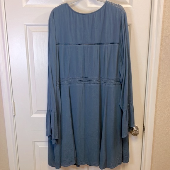 Torrid Slate Blue Lace Up Boho Slit Bell Sleeve Gauze Dress Lined Size 4X - Picture 3 of 8